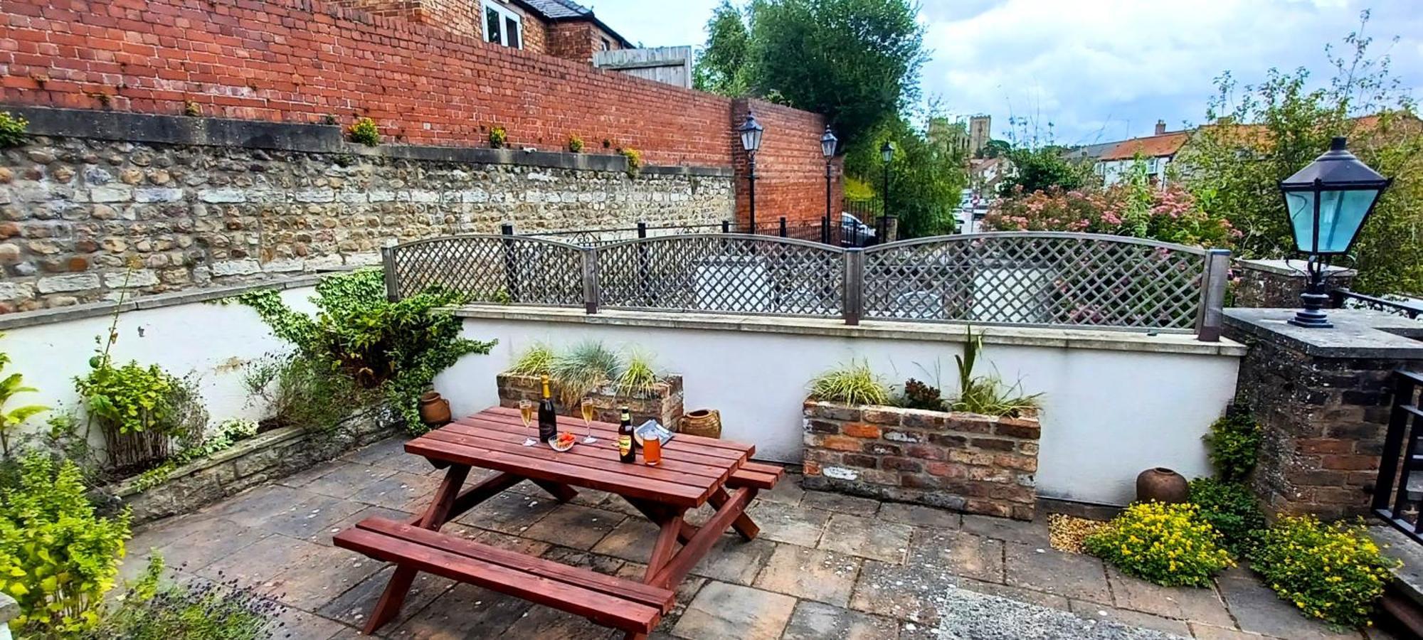 Central Ripon Apartment - View Of The Cathedral! المظهر الخارجي الصورة