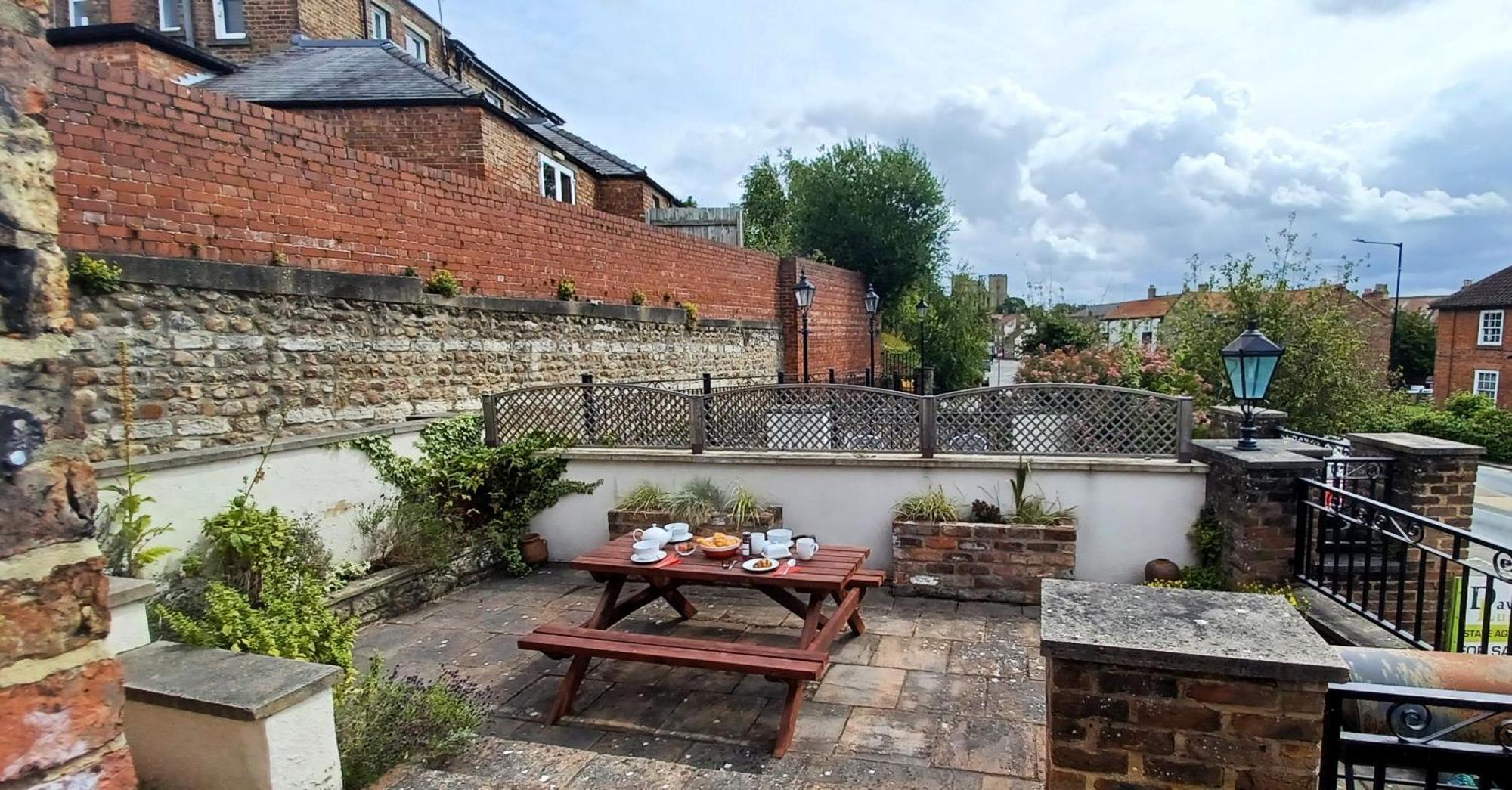 Central Ripon Apartment - View Of The Cathedral! المظهر الخارجي الصورة